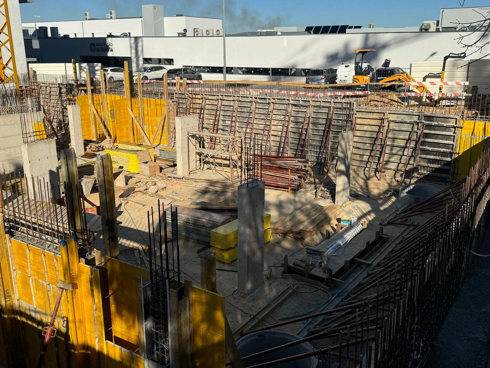 Construção de edifício em Faro